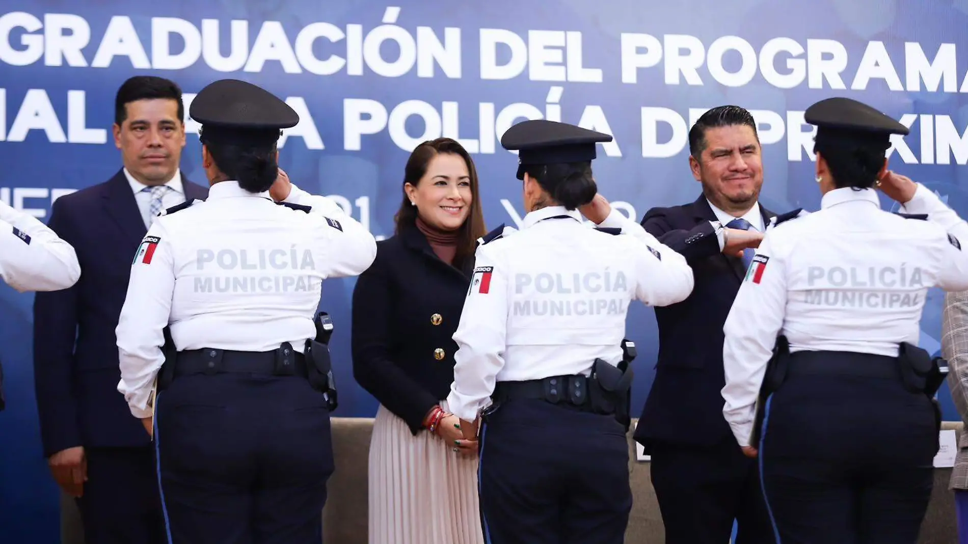 NUEVOS POLICIAS